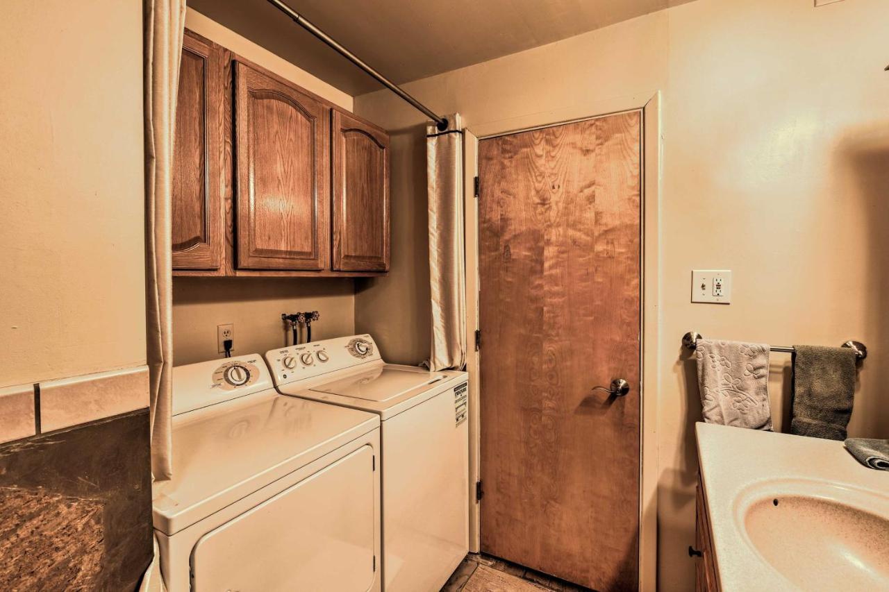 Central Anchorage Condo, Walk To Town And Coast! Eksteriør billede