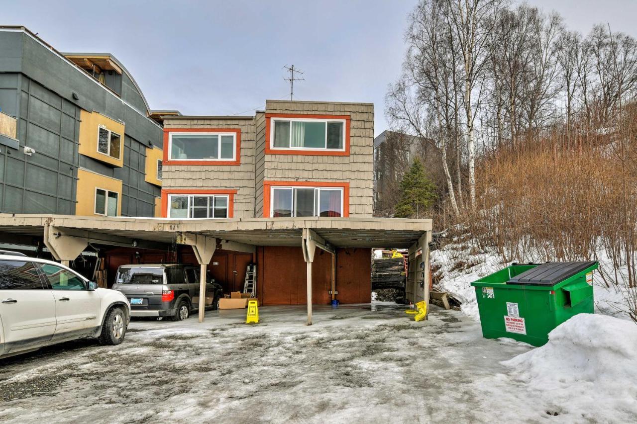 Central Anchorage Condo, Walk To Town And Coast! Eksteriør billede