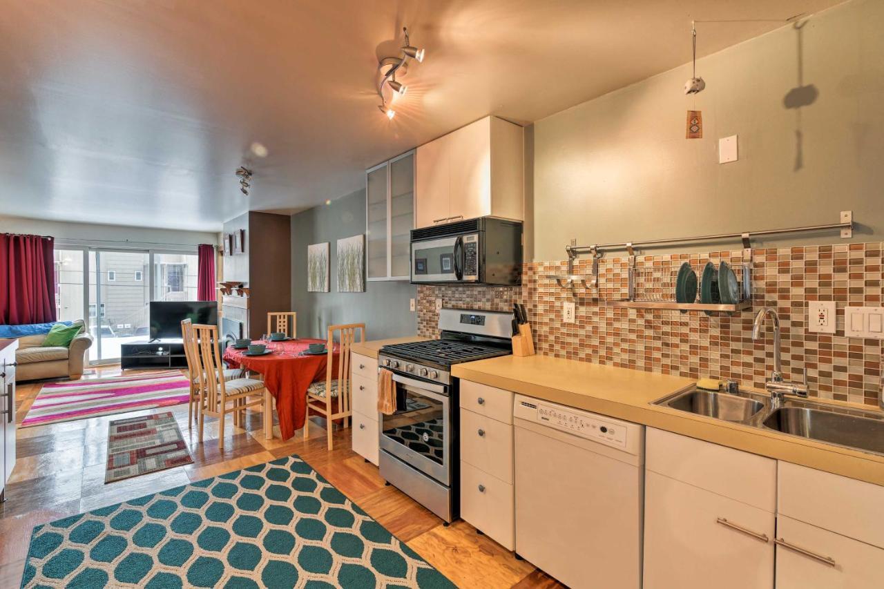 Central Anchorage Condo, Walk To Town And Coast! Eksteriør billede