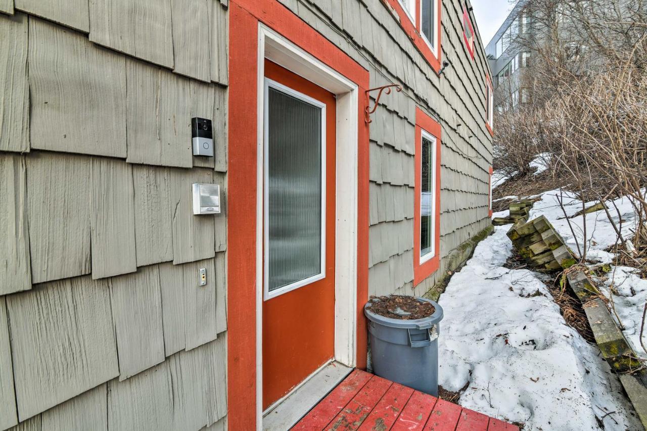 Central Anchorage Condo, Walk To Town And Coast! Eksteriør billede